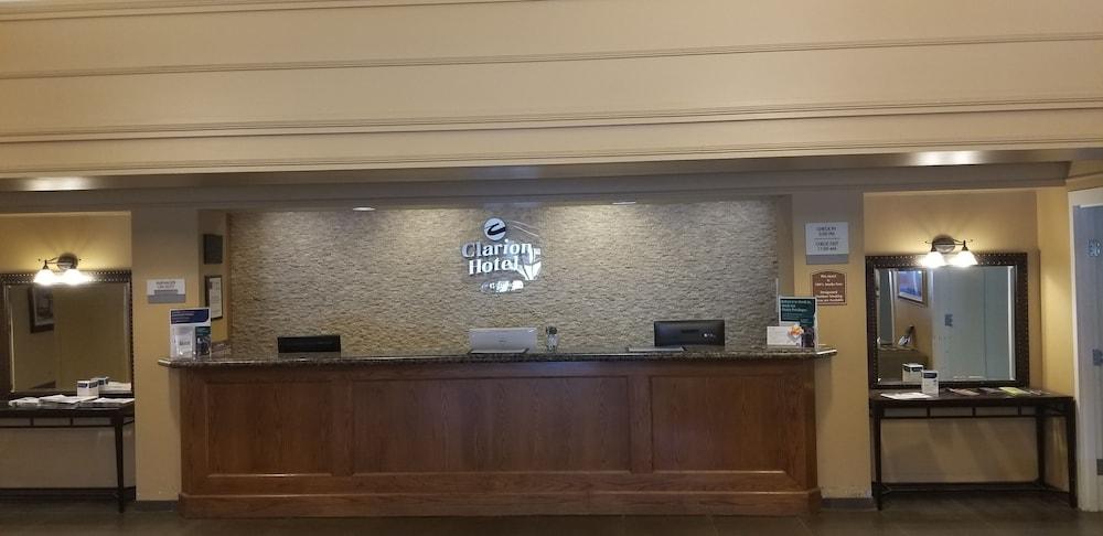 Quality Inn And Conference Center Greeley Downtown Exterior foto