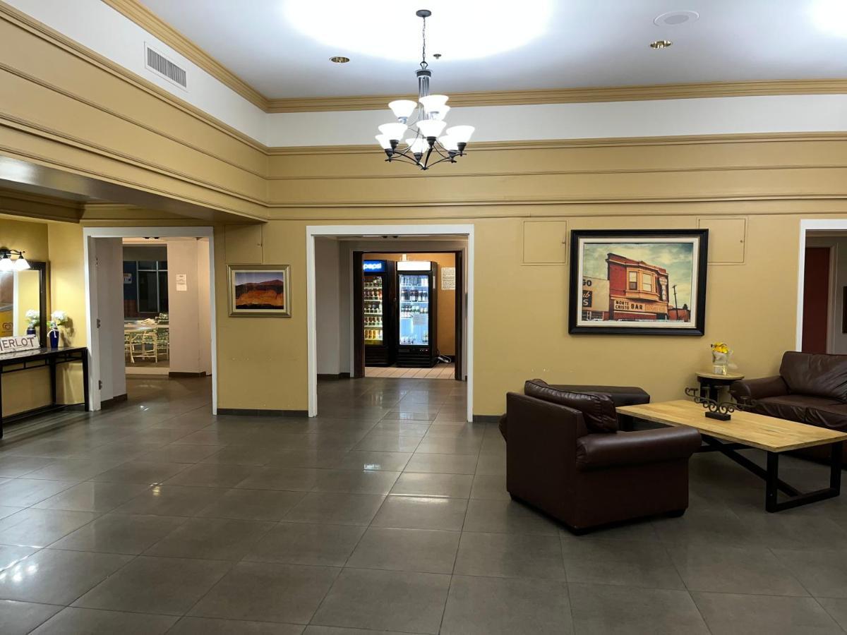 Quality Inn And Conference Center Greeley Downtown Exterior foto