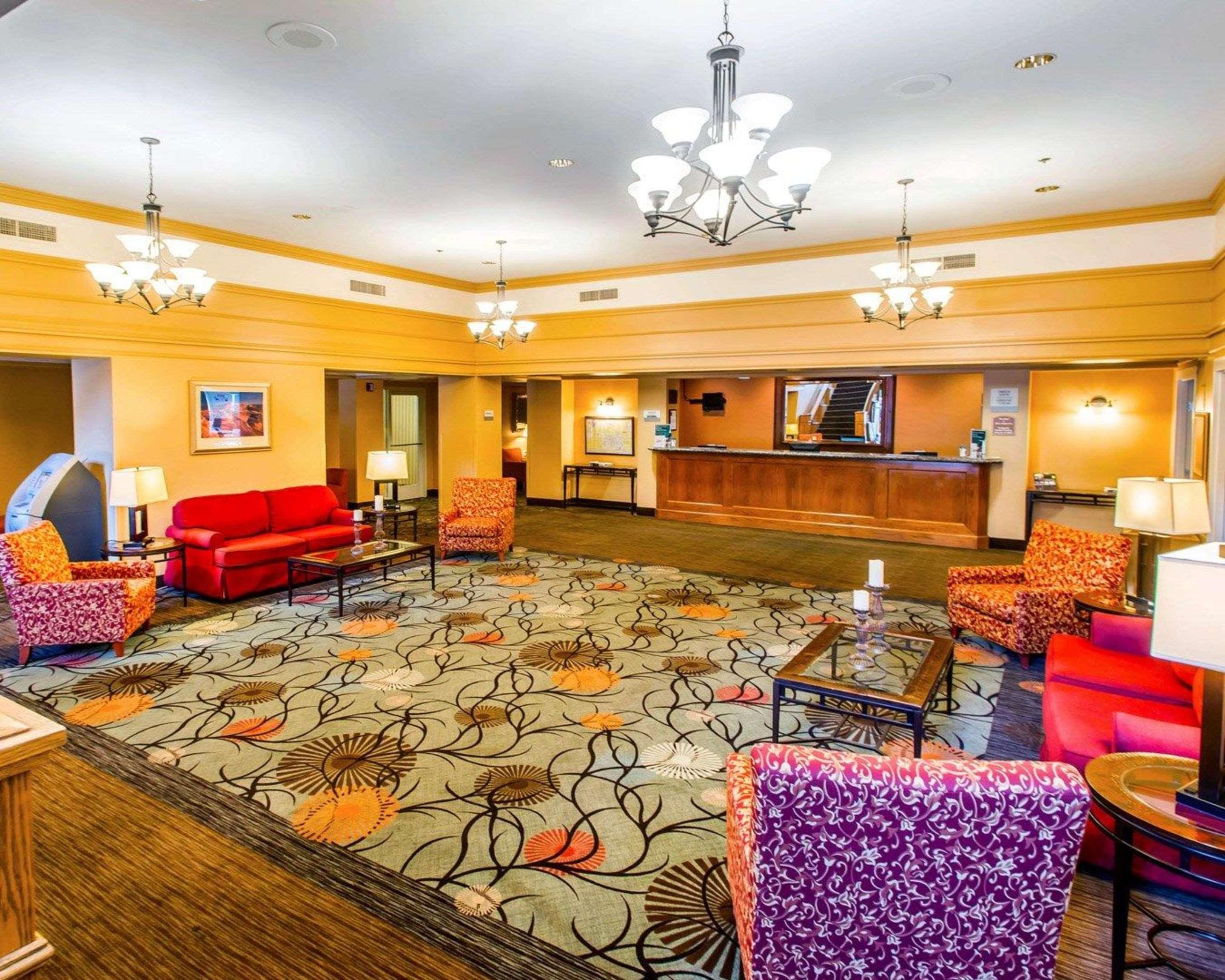 Quality Inn And Conference Center Greeley Downtown Exterior foto