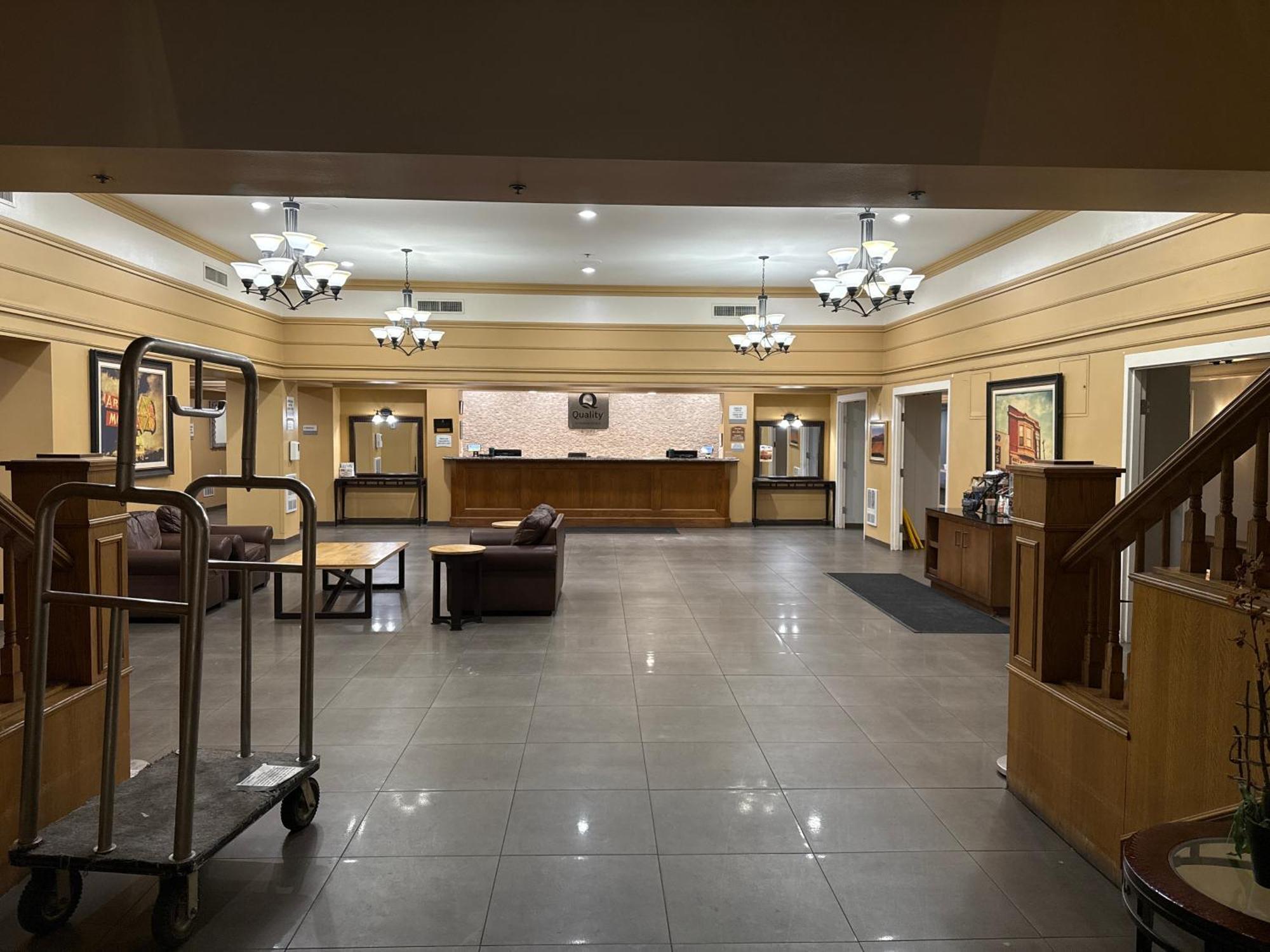 Quality Inn And Conference Center Greeley Downtown Exterior foto