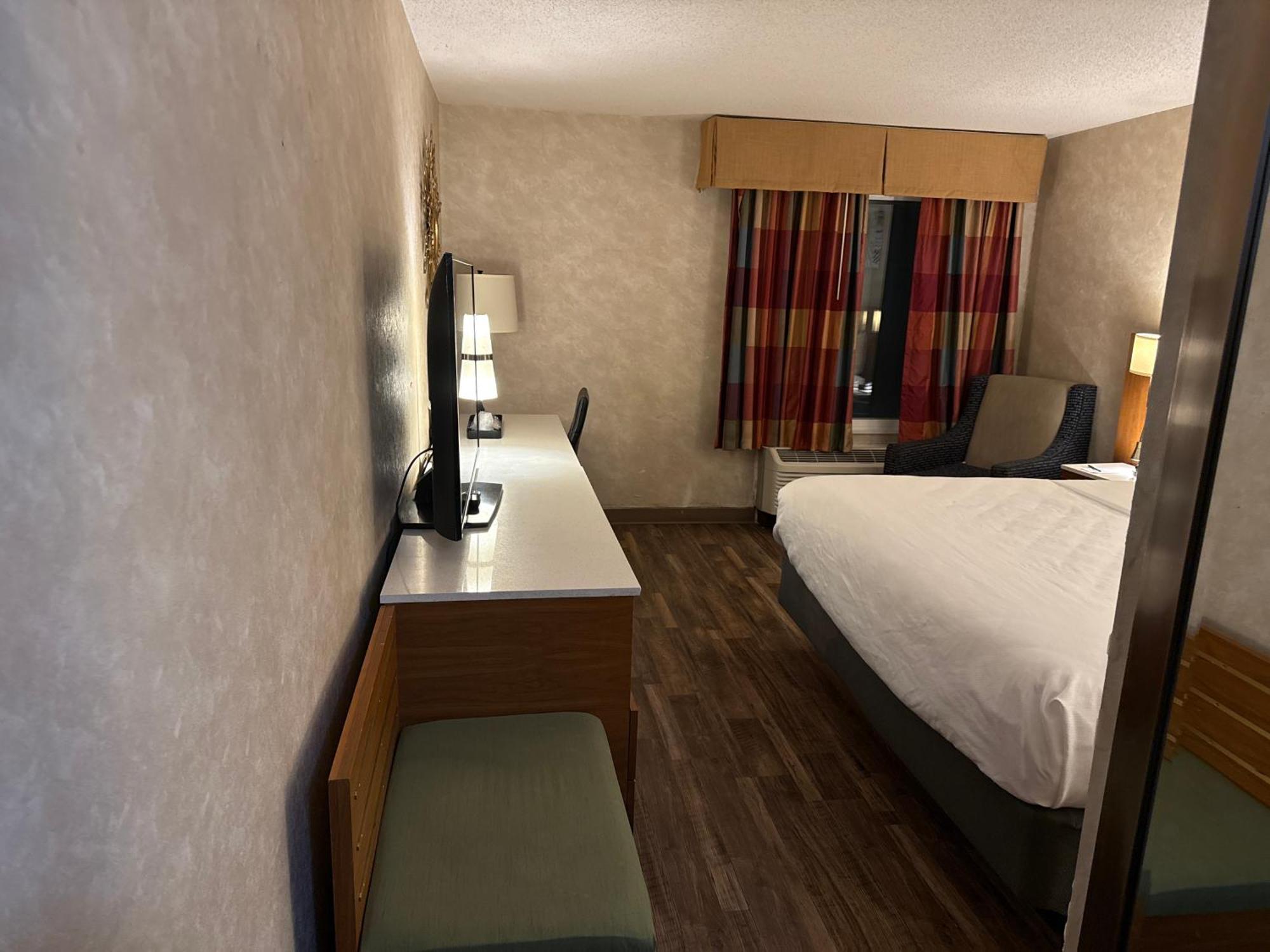 Quality Inn And Conference Center Greeley Downtown Exterior foto